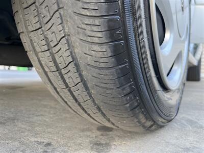 2000 Toyota Camry LE   - Photo 19 - Sacramento, CA 95826