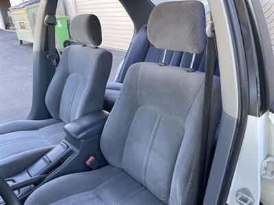 2000 Toyota Camry LE   - Photo 22 - Sacramento, CA 95826