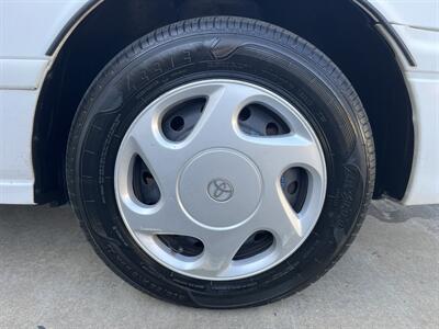 2000 Toyota Camry LE   - Photo 13 - Sacramento, CA 95826