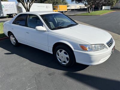 2000 Toyota Camry LE   - Photo 3 - Sacramento, CA 95826