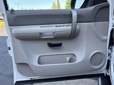 2009 GMC Sierra 1500 Work Truck   - Photo 29 - Sacramento, CA 95826