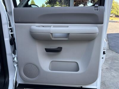 2009 GMC Sierra 1500 Work Truck   - Photo 36 - Sacramento, CA 95826