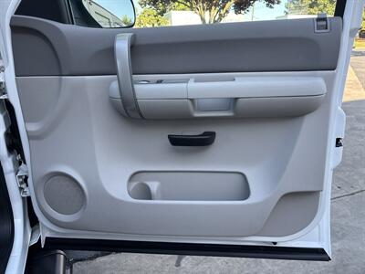 2009 GMC Sierra 1500 Work Truck   - Photo 40 - Sacramento, CA 95826