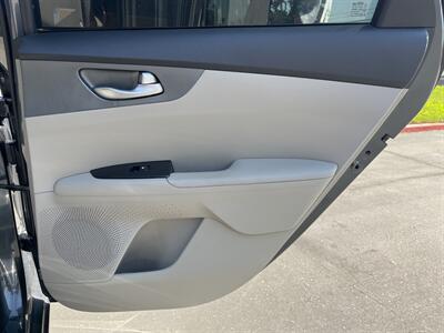 2019 Kia Forte LXS   - Photo 33 - Sacramento, CA 95826