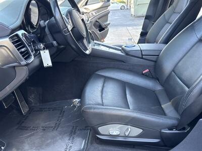 2014 Porsche Panamera 4   - Photo 24 - Sacramento, CA 95826
