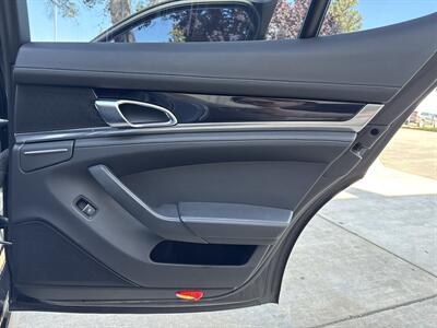 2014 Porsche Panamera 4   - Photo 34 - Sacramento, CA 95826