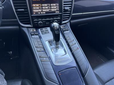 2014 Porsche Panamera 4   - Photo 43 - Sacramento, CA 95826