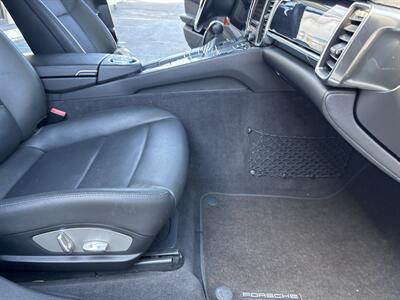 2014 Porsche Panamera 4   - Photo 36 - Sacramento, CA 95826