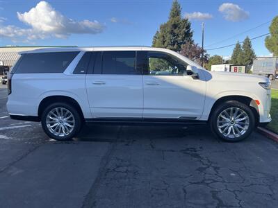 2021 Cadillac Escalade ESV Premium Luxury   - Photo 15 - Sacramento, CA 95826
