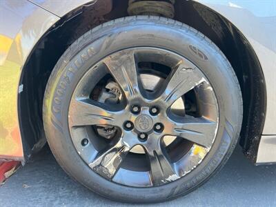 2011 Toyota Sienna SE 8-Passenger   - Photo 20 - Sacramento, CA 95826