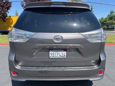 2011 Toyota Sienna SE 8-Passenger   - Photo 11 - Sacramento, CA 95826