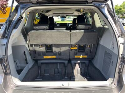 2011 Toyota Sienna SE 8-Passenger   - Photo 30 - Sacramento, CA 95826