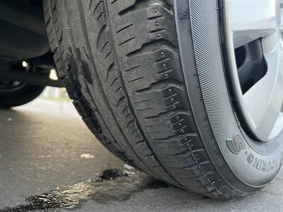 2001 Toyota Corolla LE - Photo 21 - Sacramento, CA 95826