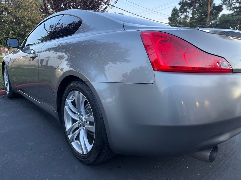 2009 INFINITI G Coupe 37 Journey photo 10