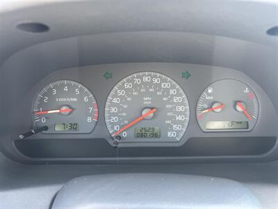 2002 Volvo S40   - Photo 40 - Sacramento, CA 95826