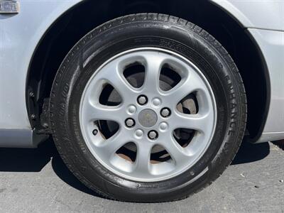 2002 Volvo S40   - Photo 18 - Sacramento, CA 95826