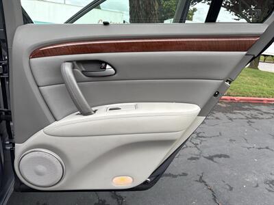 2005 Acura RL SH-AWD   - Photo 34 - Sacramento, CA 95826