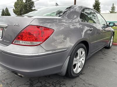 2005 Acura RL SH-AWD   - Photo 12 - Sacramento, CA 95826