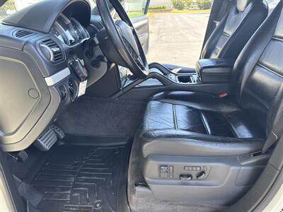 2006 Porsche Cayenne Turbo S   - Photo 23 - Sacramento, CA 95826