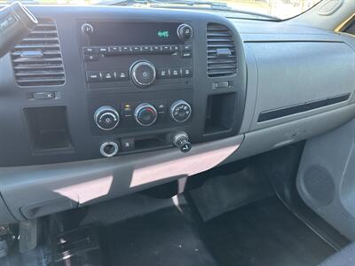 2011 Chevrolet Silverado 3500 Work Truck   - Photo 39 - Sacramento, CA 95826