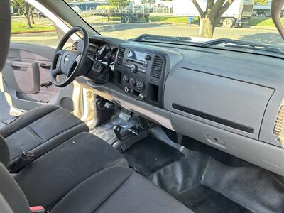 2011 Chevrolet Silverado 3500 Work Truck   - Photo 32 - Sacramento, CA 95826