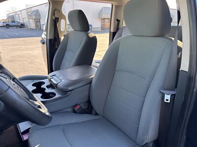 2014 RAM 1500 Express   - Photo 25 - Sacramento, CA 95826