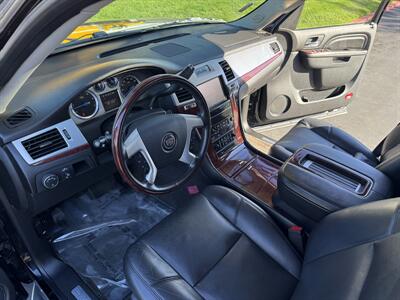 2014 Cadillac Escalade Luxury   - Photo 47 - Sacramento, CA 95826
