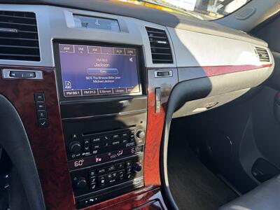 2014 Cadillac Escalade Luxury   - Photo 54 - Sacramento, CA 95826