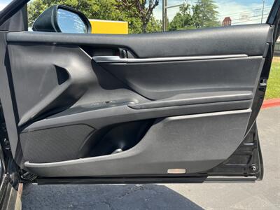 2018 Toyota Camry SE   - Photo 38 - Sacramento, CA 95826