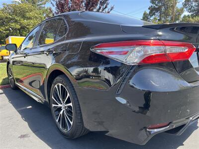 2018 Toyota Camry SE   - Photo 10 - Sacramento, CA 95826