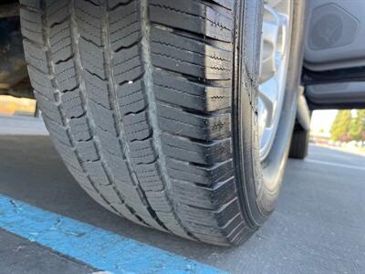2004 Toyota 4Runner SR5   - Photo 18 - Sacramento, CA 95826
