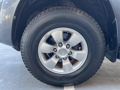 2004 Toyota 4Runner SR5   - Photo 21 - Sacramento, CA 95826