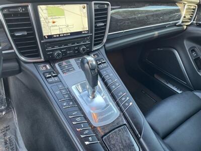2012 Porsche Panamera Turbo S   - Photo 44 - Sacramento, CA 95826