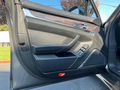 2012 Porsche Panamera Turbo S   - Photo 25 - Sacramento, CA 95826