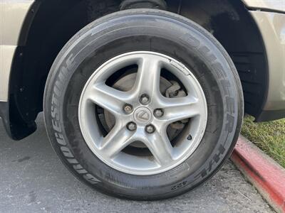 2001 Lexus RX - Photo 15 - Sacramento, CA 95826