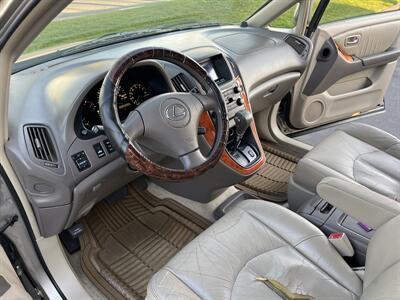 2001 Lexus RX - Photo 23 - Sacramento, CA 95826