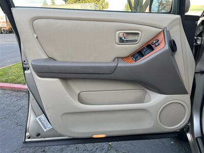 2001 Lexus RX - Photo 27 - Sacramento, CA 95826