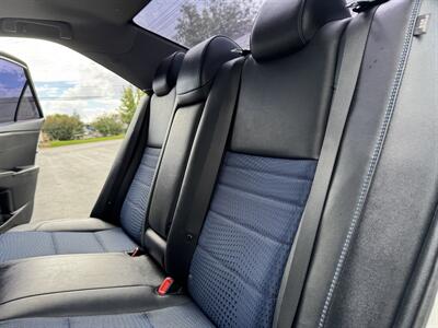 2016 Toyota Camry SE   - Photo 30 - Sacramento, CA 95826