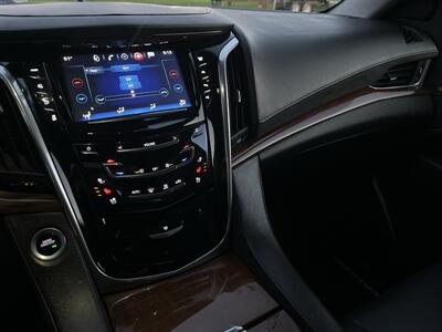 2020 Cadillac Escalade ESV Luxury   - Photo 52 - Sacramento, CA 95826