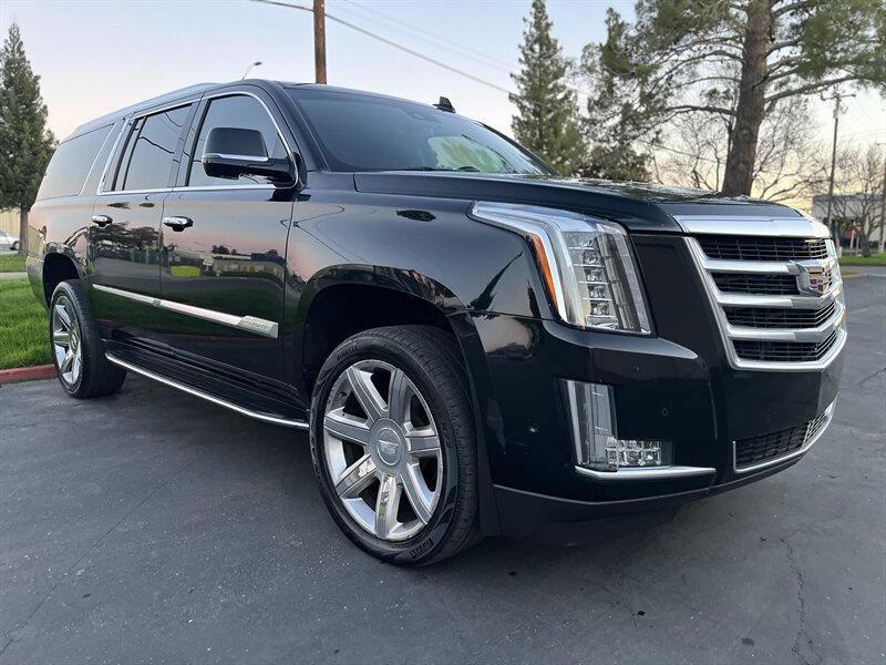 2020 Cadillac Escalade ESV