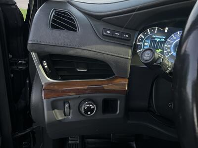 2020 Cadillac Escalade ESV Luxury   - Photo 51 - Sacramento, CA 95826