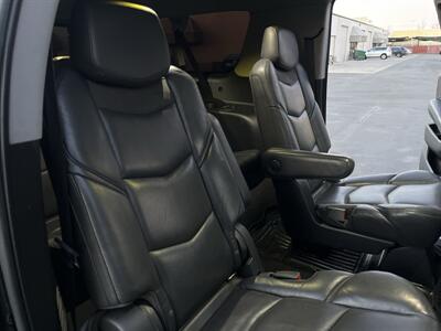 2020 Cadillac Escalade ESV Luxury   - Photo 36 - Sacramento, CA 95826