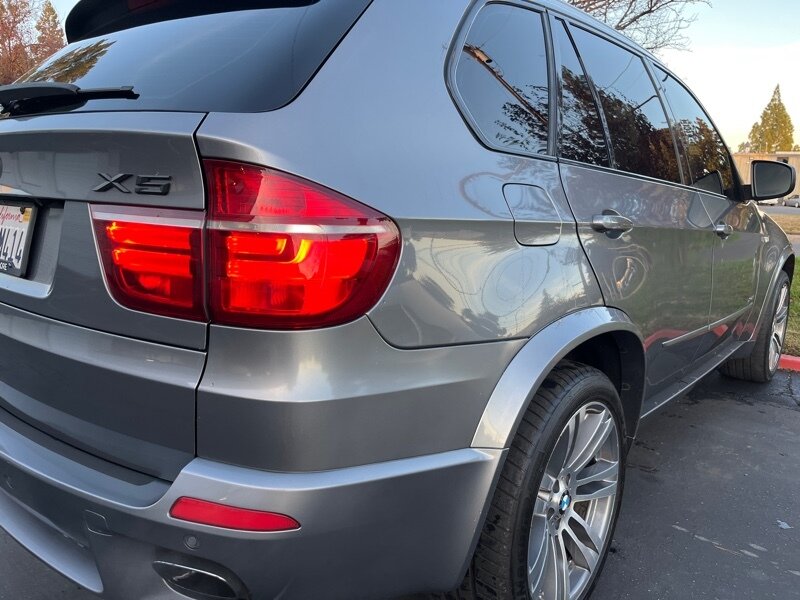 2012 BMW X5 xDrive50i photo 12