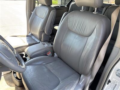 2004 Toyota Sienna XLE 7 Passenger   - Photo 26 - Sacramento, CA 95826