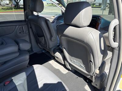 2004 Toyota Sienna XLE 7 Passenger   - Photo 38 - Sacramento, CA 95826
