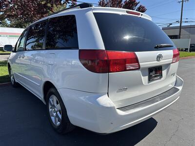 2004 Toyota Sienna XLE 7 Passenger   - Photo 9 - Sacramento, CA 95826