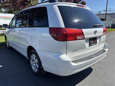 2004 Toyota Sienna XLE 7 Passenger   - Photo 11 - Sacramento, CA 95826
