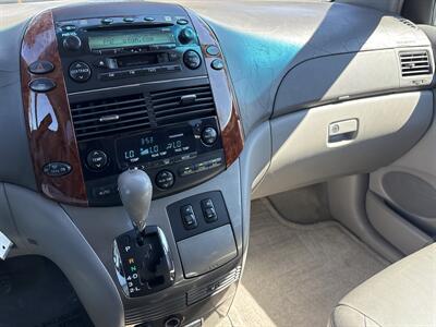 2004 Toyota Sienna XLE 7 Passenger   - Photo 49 - Sacramento, CA 95826