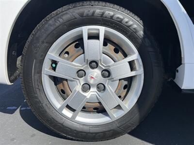 2009 Pontiac Vibe 2.4L   - Photo 17 - Sacramento, CA 95826