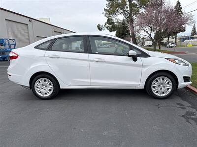 2017 Ford Fiesta S   - Photo 14 - Sacramento, CA 95826